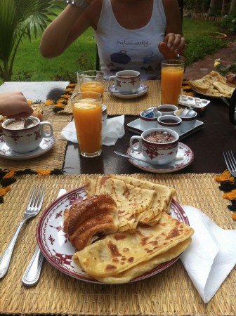 Petit déj très copieux et délicieux...